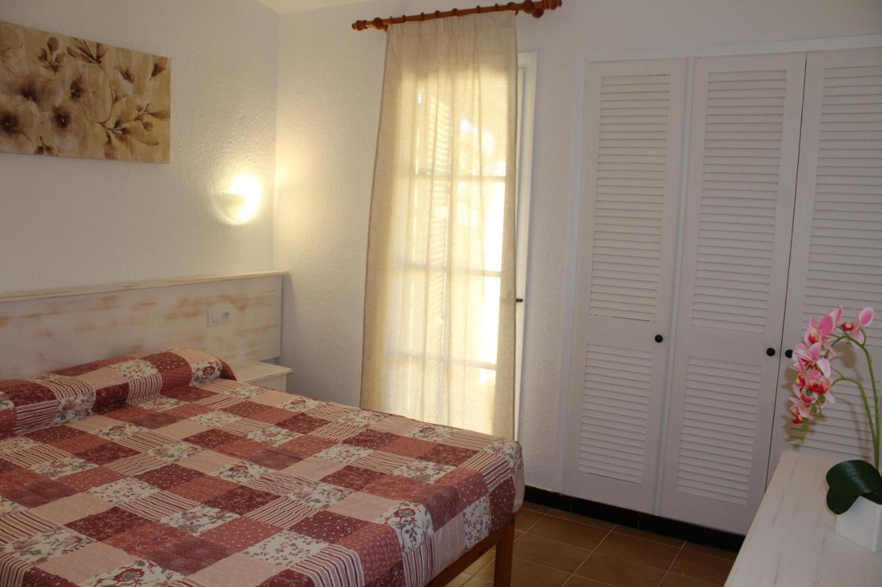 Apartamento Con Piscina En Ciudadela, Cala En Blanes Appartement Cala'N Blanes  Buitenkant foto