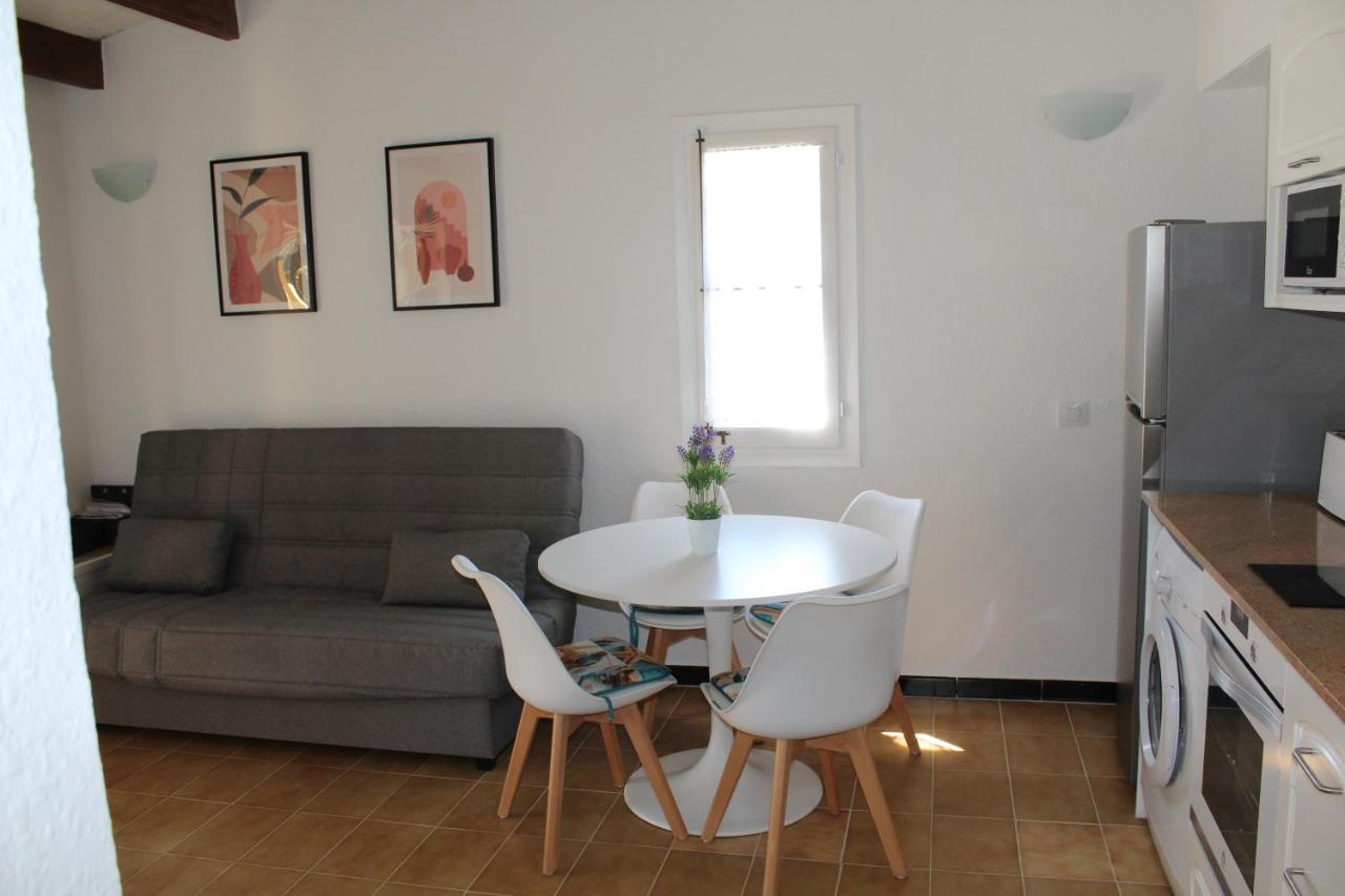 Apartamento Con Piscina En Ciudadela, Cala En Blanes Appartement Cala'N Blanes  Buitenkant foto