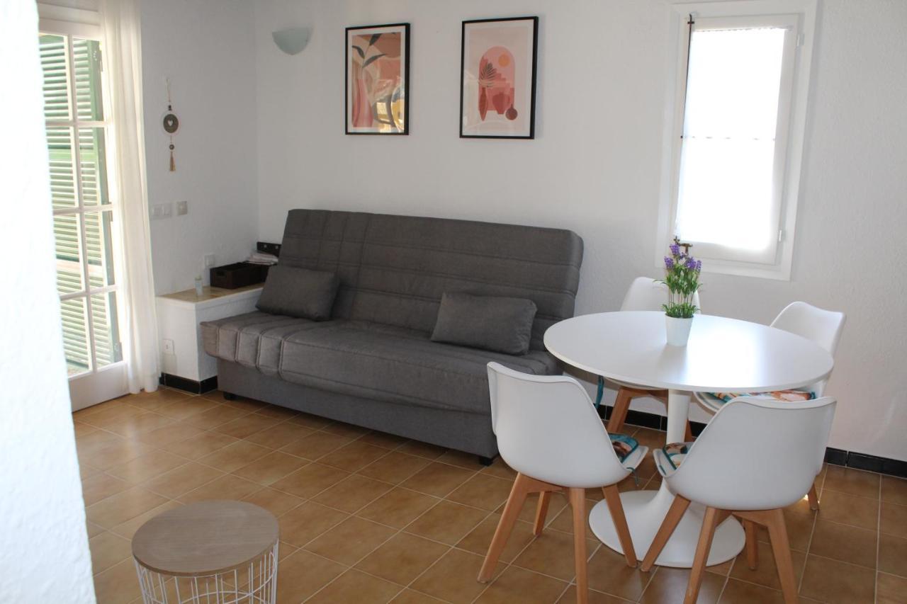 Apartamento Con Piscina En Ciudadela, Cala En Blanes Appartement Cala'N Blanes  Buitenkant foto