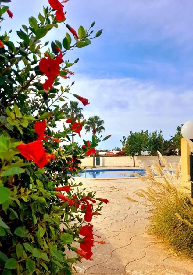 Apartamento Con Piscina En Ciudadela, Cala En Blanes Appartement Cala'N Blanes  Buitenkant foto