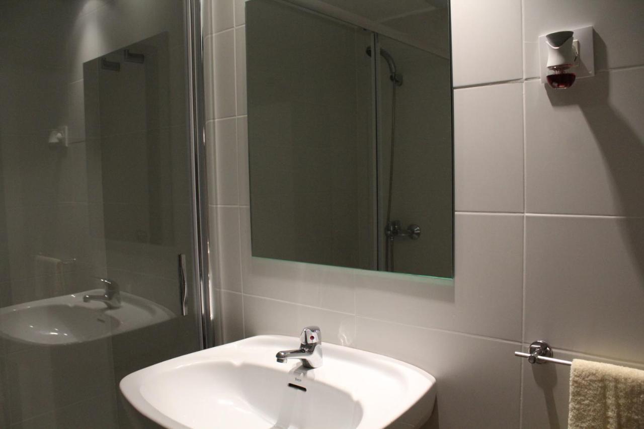 Apartamento Con Piscina En Ciudadela, Cala En Blanes Appartement Cala'N Blanes  Buitenkant foto